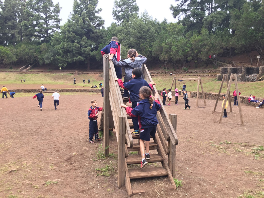 Free HTML5 Bootstrap