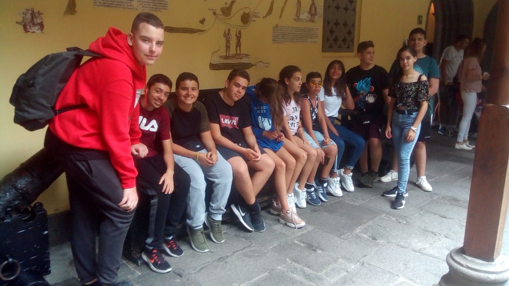 Free HTML5 Bootstrap