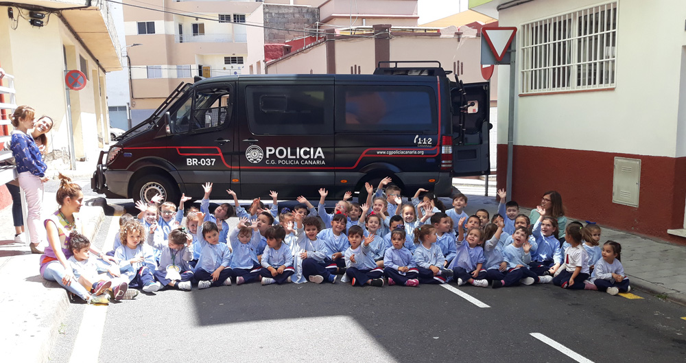 Free HTML5 Bootstrap